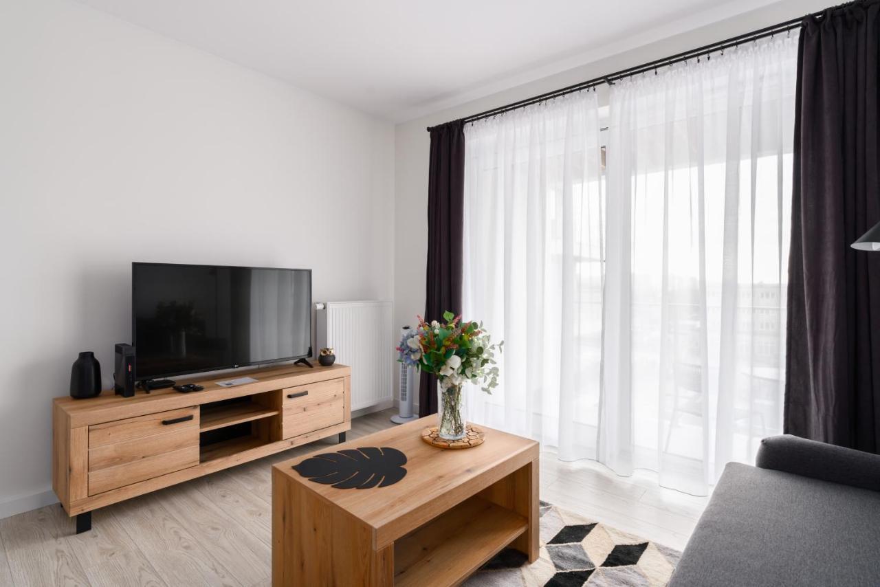Premium Apartments Poznan Airport By Noclegi Renters Exterior foto